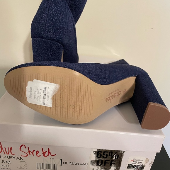 New Charles David stretch fabric booties, blue size 8 - Picture 5 of 5